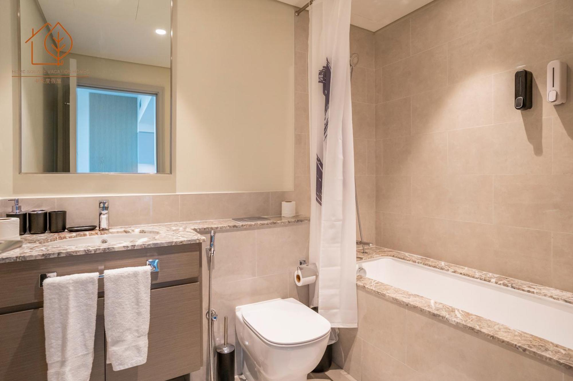 Apartment Amazing One Bedroom In Downtown 167fo2-1 Dubai